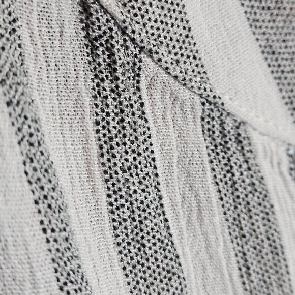 Striped White & Gray Button-Tab Sleeve V-Neck Tunic Top By Faith And Joy XL - Picture 3 of 11